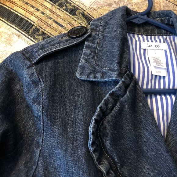 Jean Jacket - Picture 5 of 8